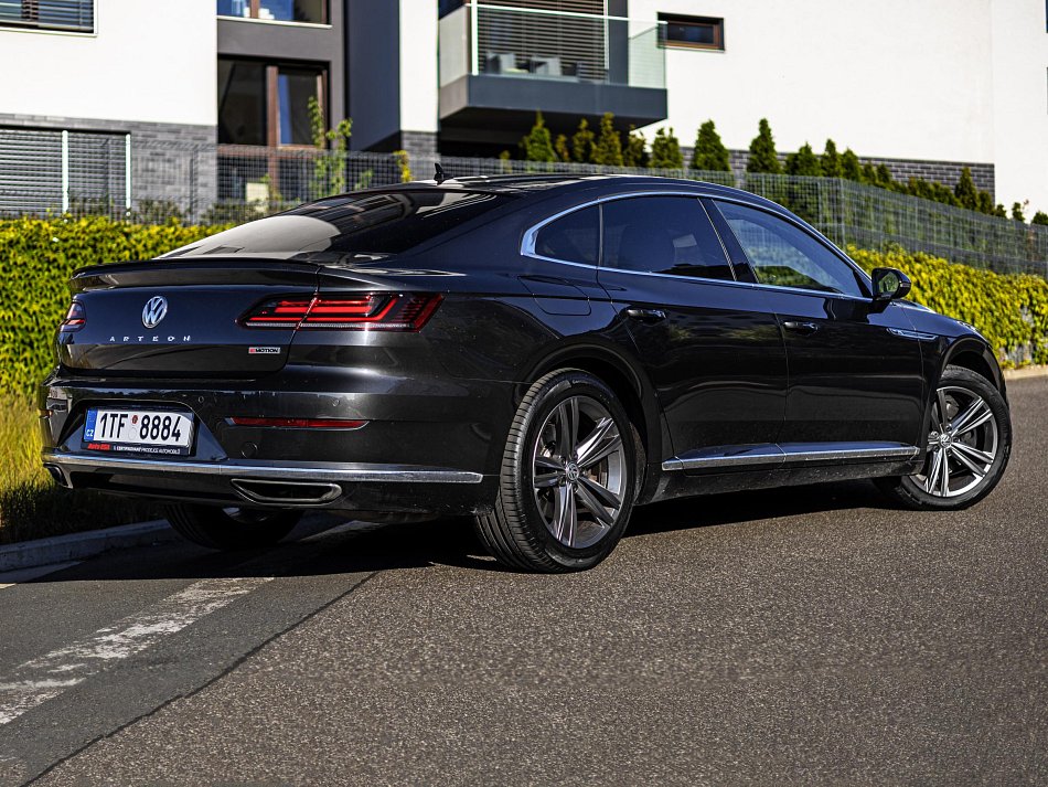 Volkswagen Arteon 2.0 TSi R-Line 4x4