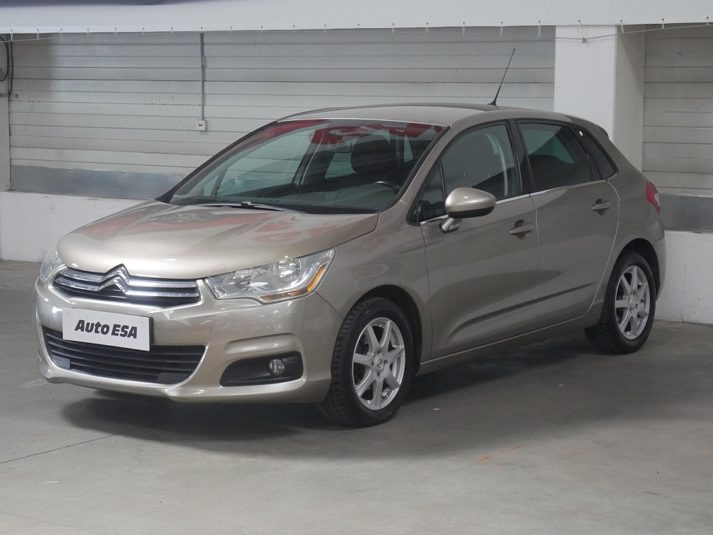 Citroën C4 1.6i 