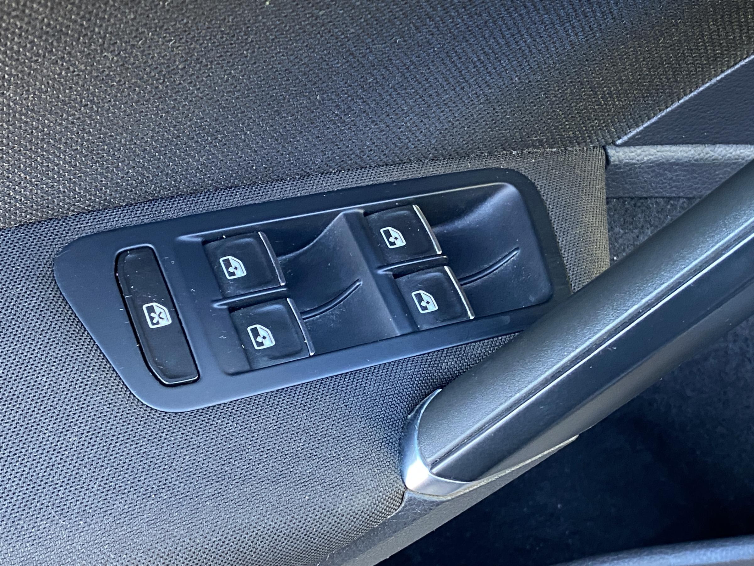 Volkswagen Golf, 2016 - pohled č. 11