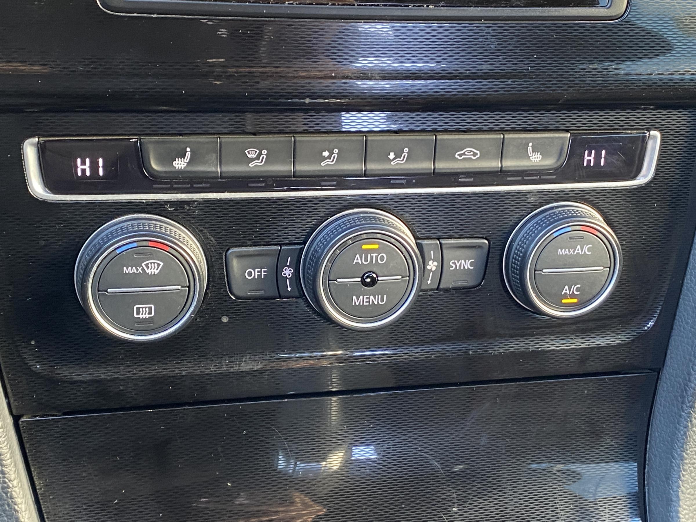 Volkswagen Golf, 2016 - pohled č. 14