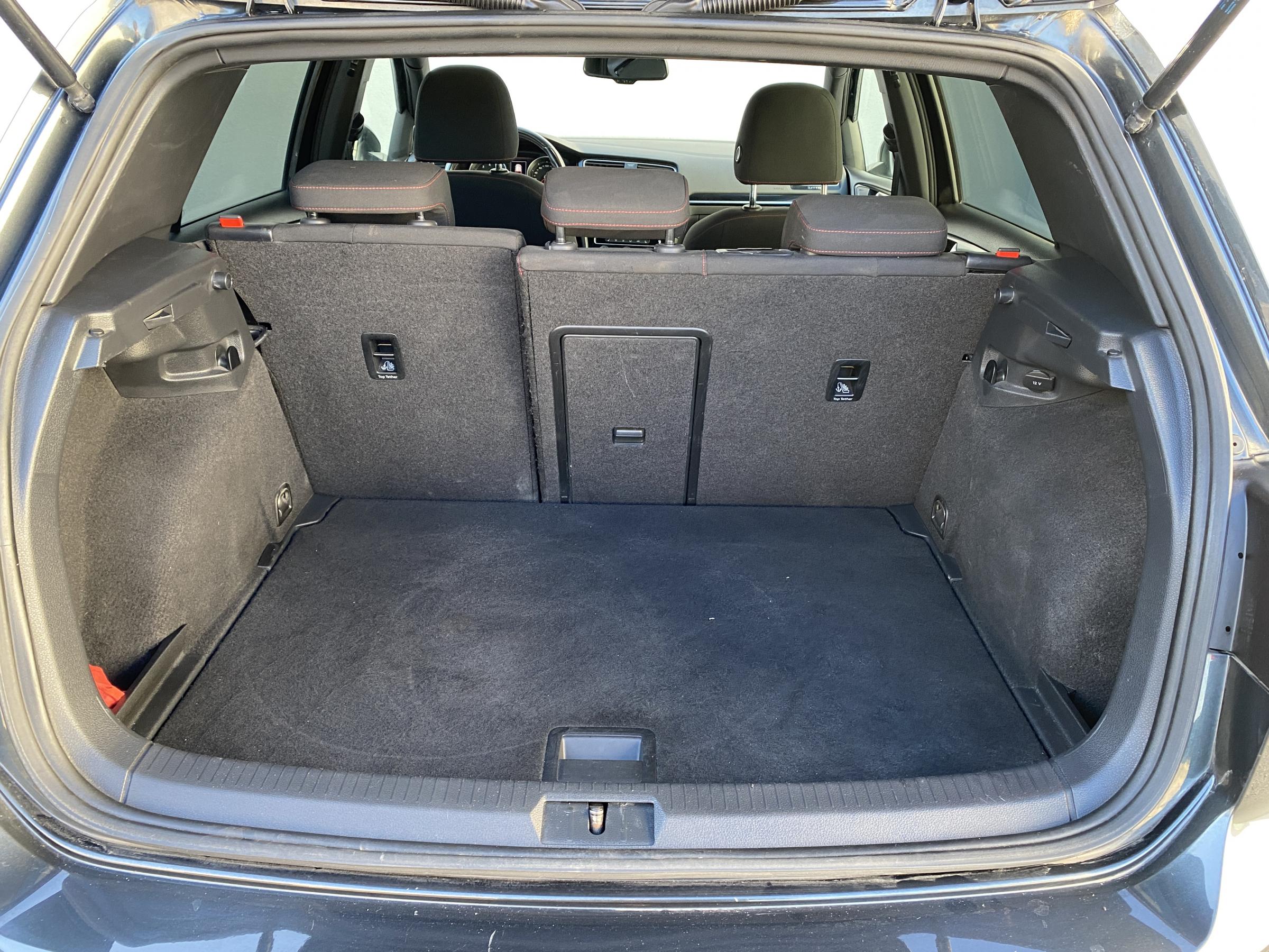 Volkswagen Golf, 2016 - pohled č. 7