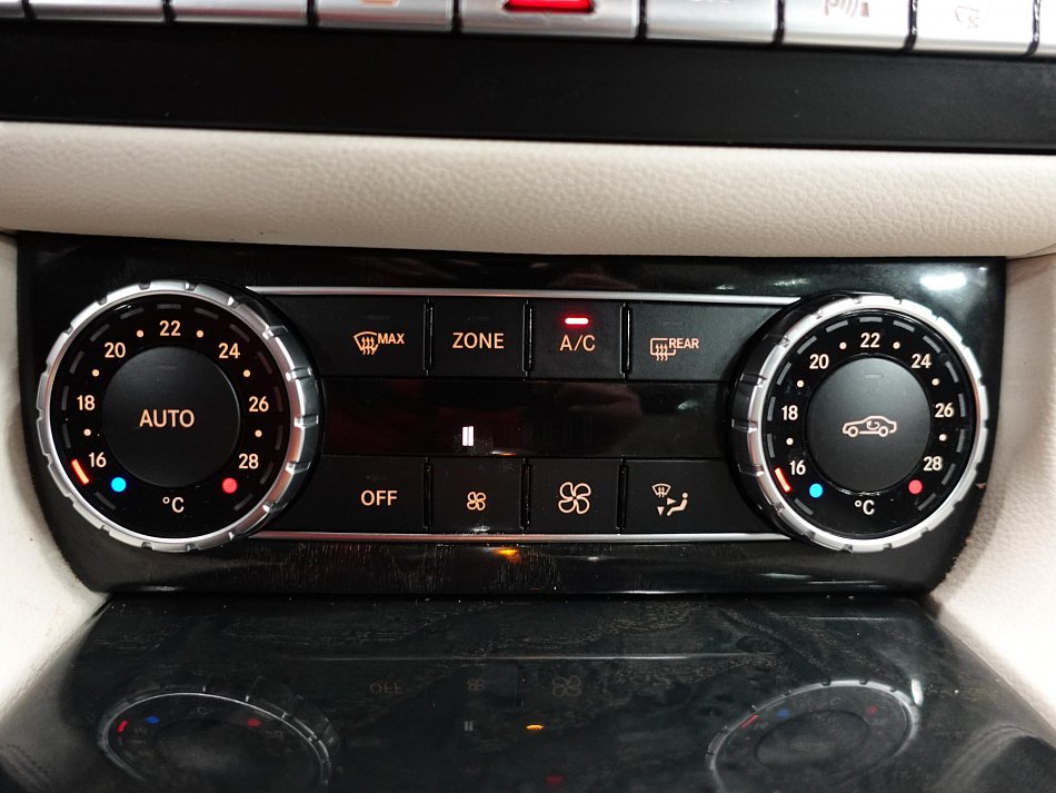 Mercedes-Benz CLS 3.0 CDi  350 4Matic