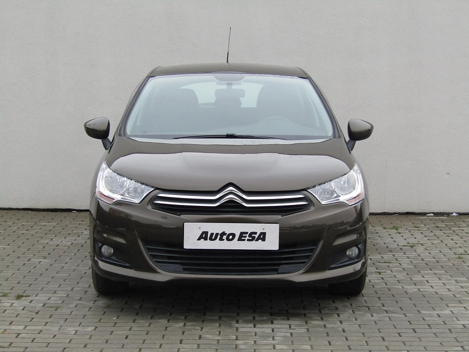 Citroën C4 1.4i 