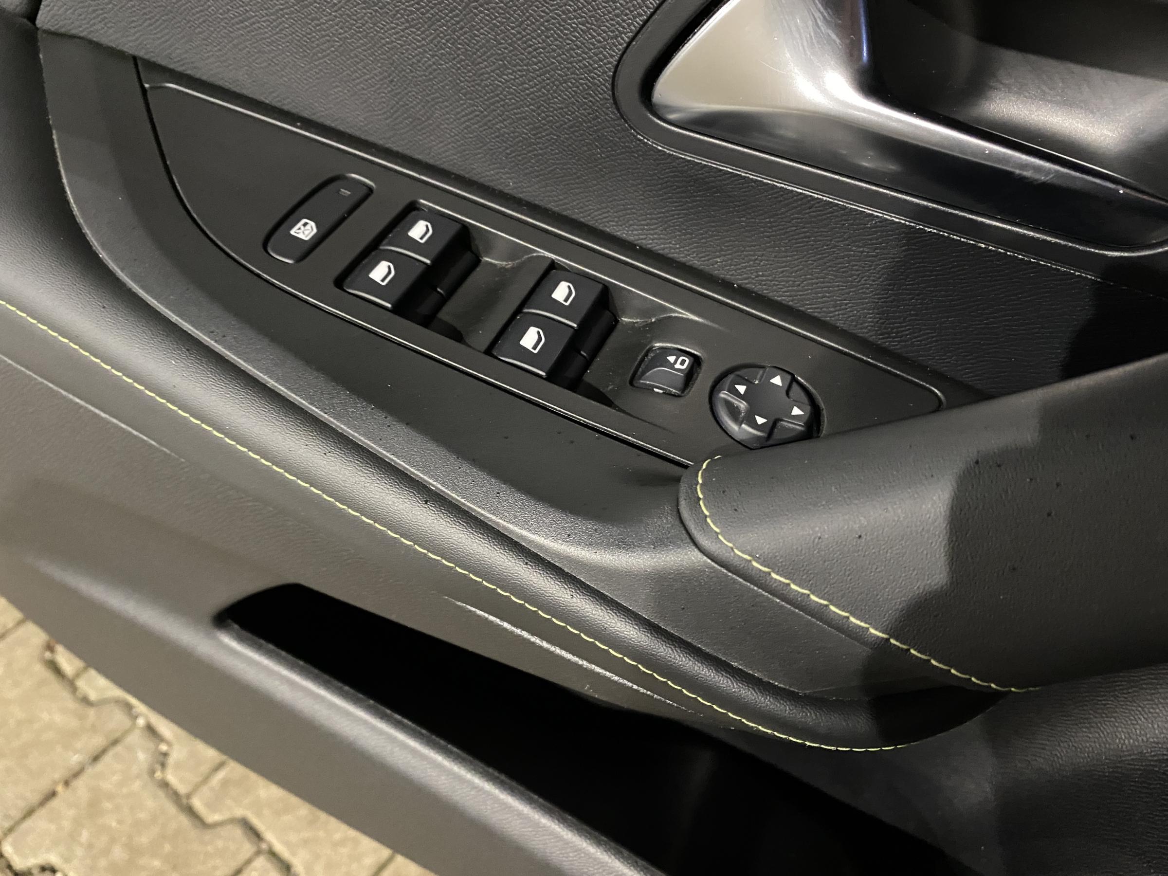 Peugeot 2008, 2020 - pohled č. 11