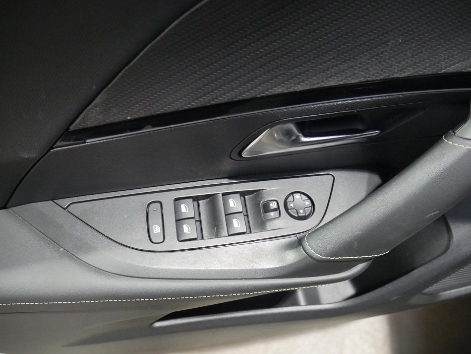 Peugeot 2008 1.5 HDi GT Line