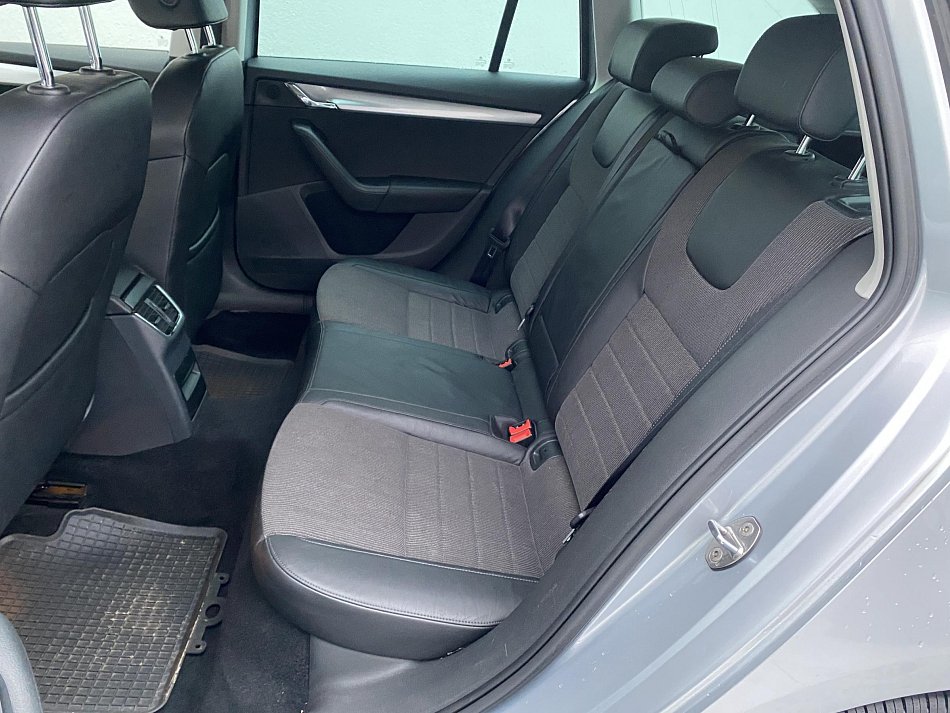 Škoda Octavia III 1.2 TSi Elegance