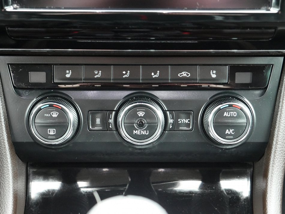 Škoda Superb III 2.0TDi  4x4