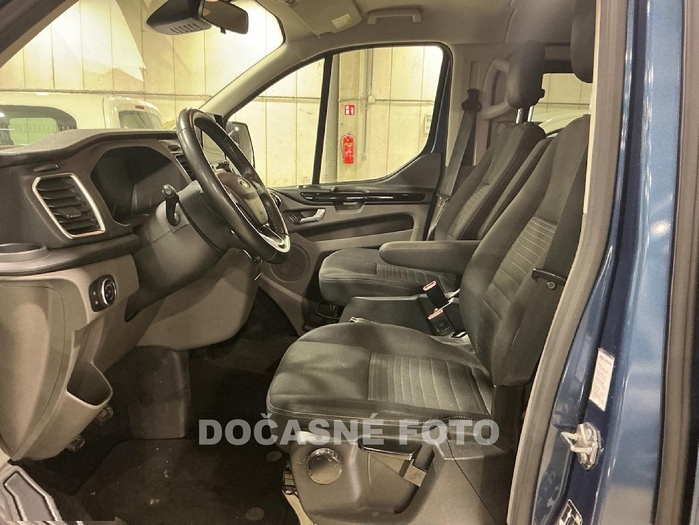 Ford Transit Custom 2.0TDCi Limited 5míst