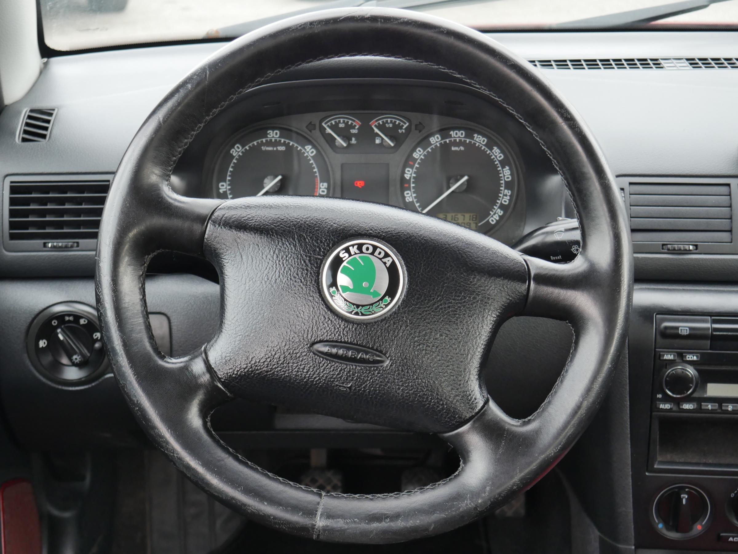 Škoda Octavia, 2005 - pohled č. 13