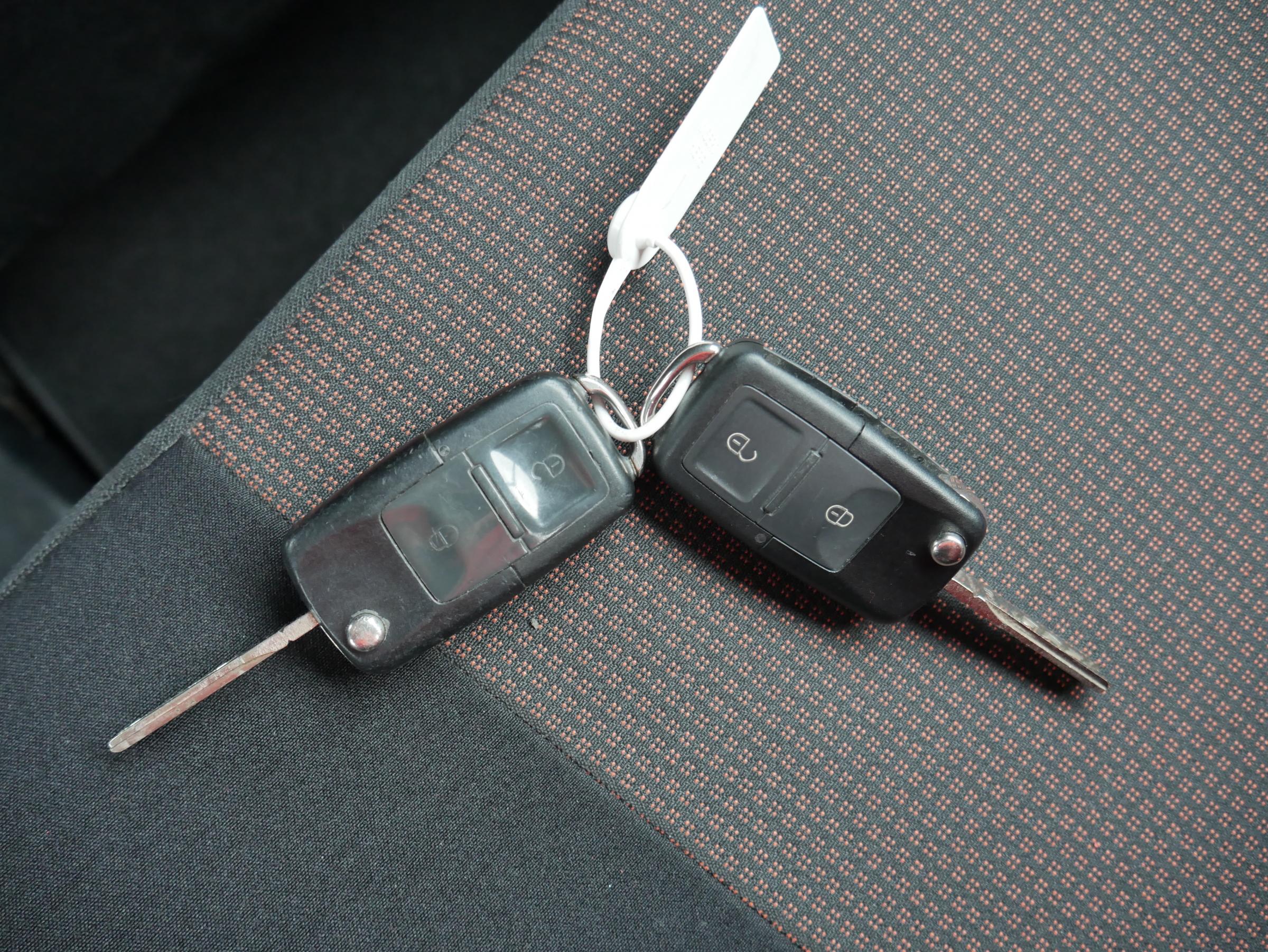 Škoda Octavia, 2005 - pohled č. 14