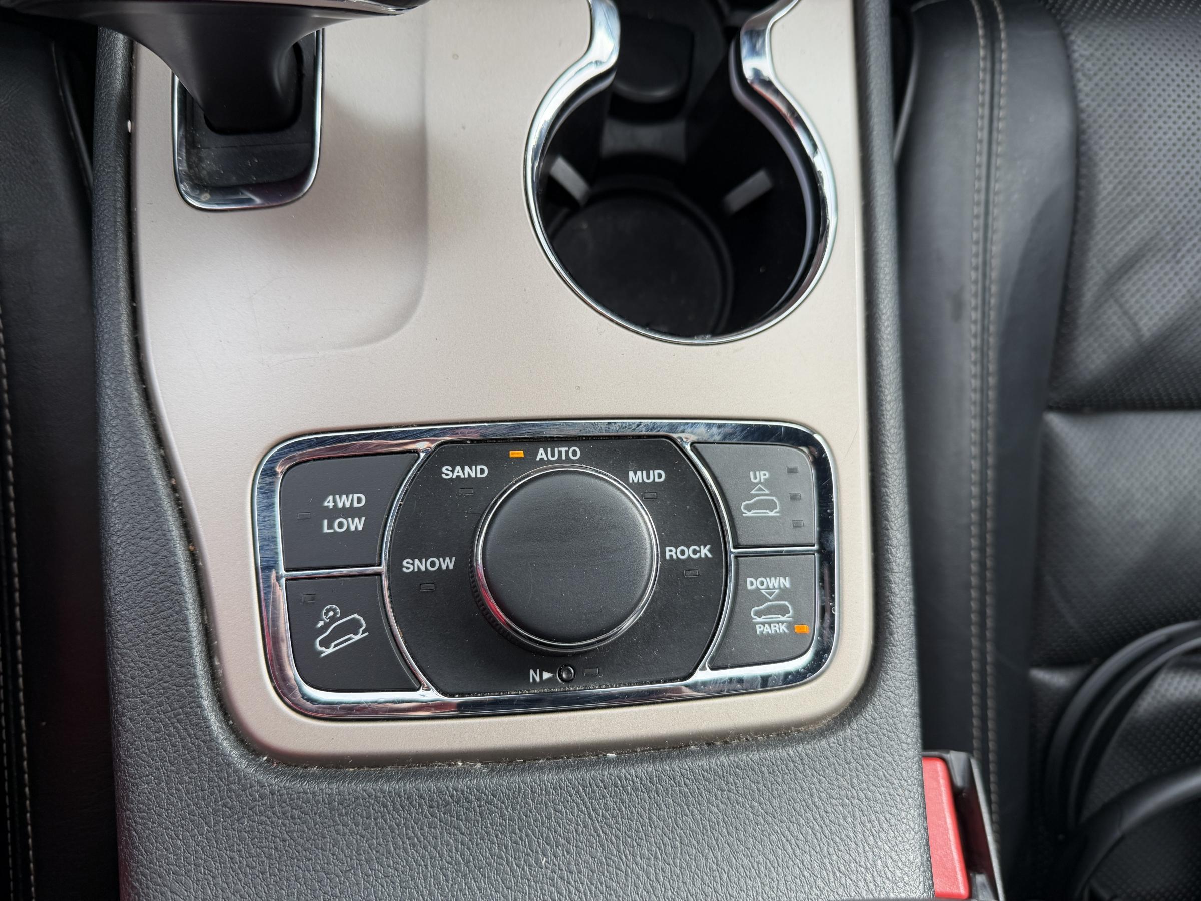 Jeep Grand Cherokee, 2016 - pohled č. 18