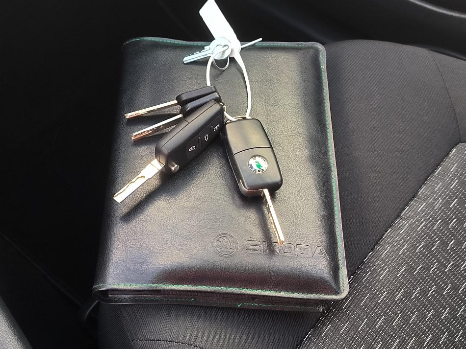 Škoda Octavia II 1.6 TDI Active