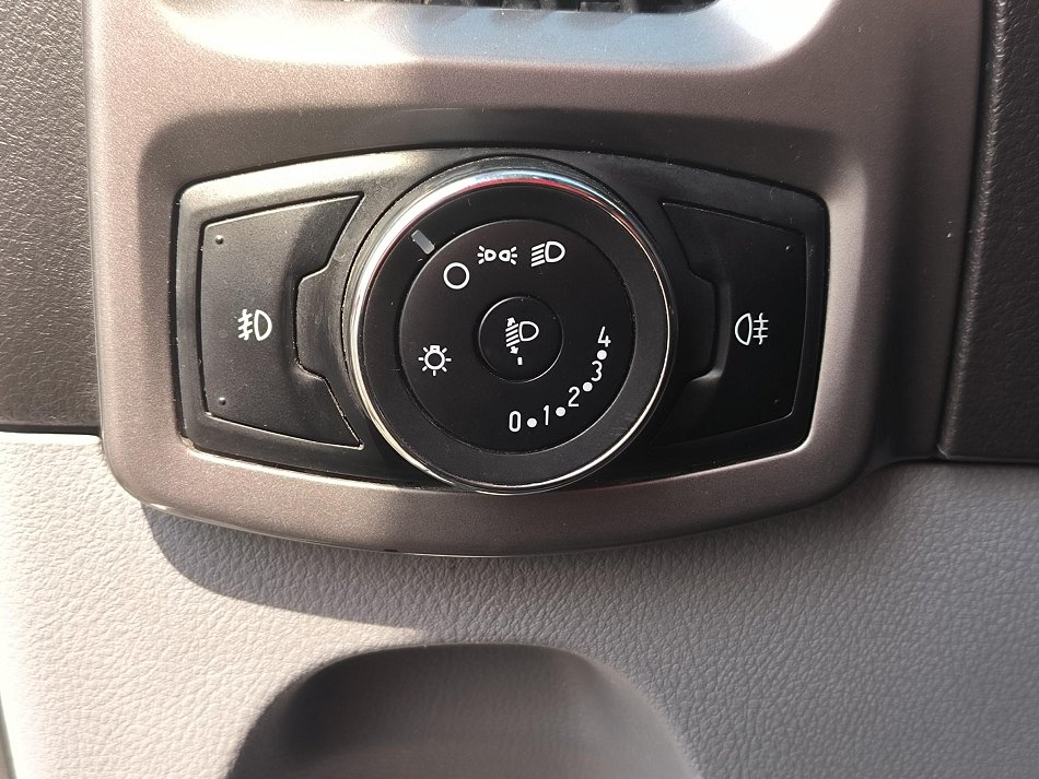 Ford Transit Custom 2.0TDCi Trend L2 9míst