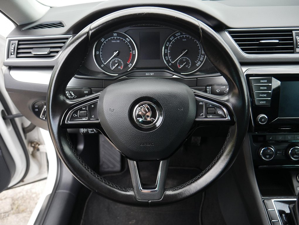 Škoda Superb III 2.0 TDi 