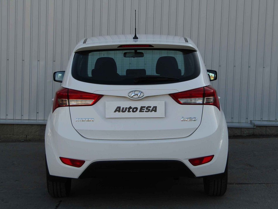 Hyundai Ix20 1.4 i Trikolor