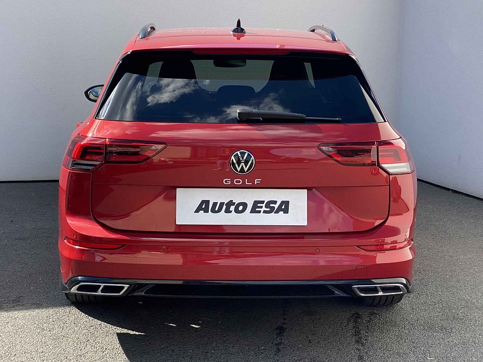 Volkswagen Golf 1.5 TSi 