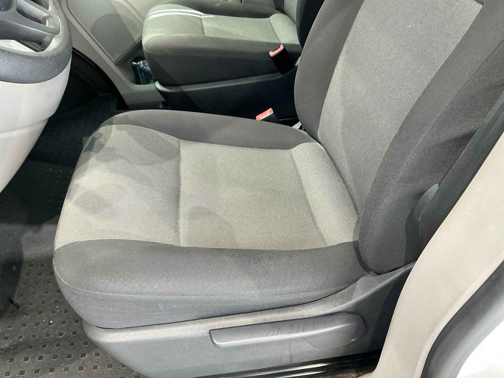 Volkswagen Transporter 2.0TDi  8míst T6