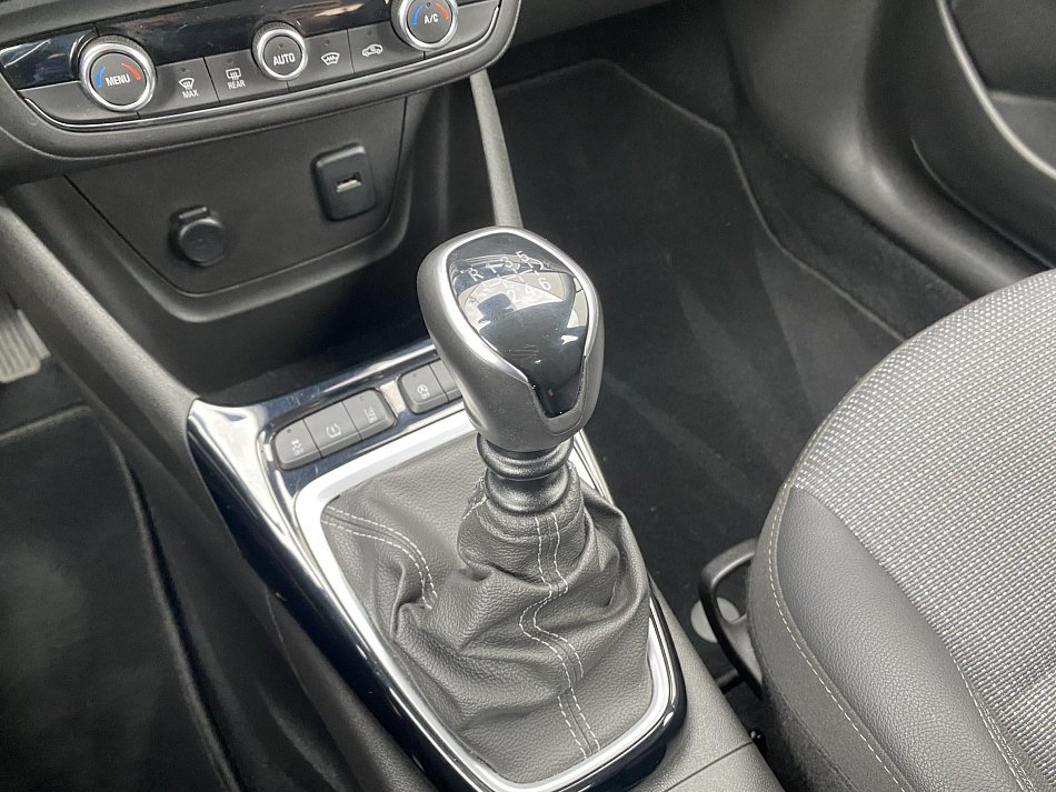 Opel Crossland 1.2 T Elegance