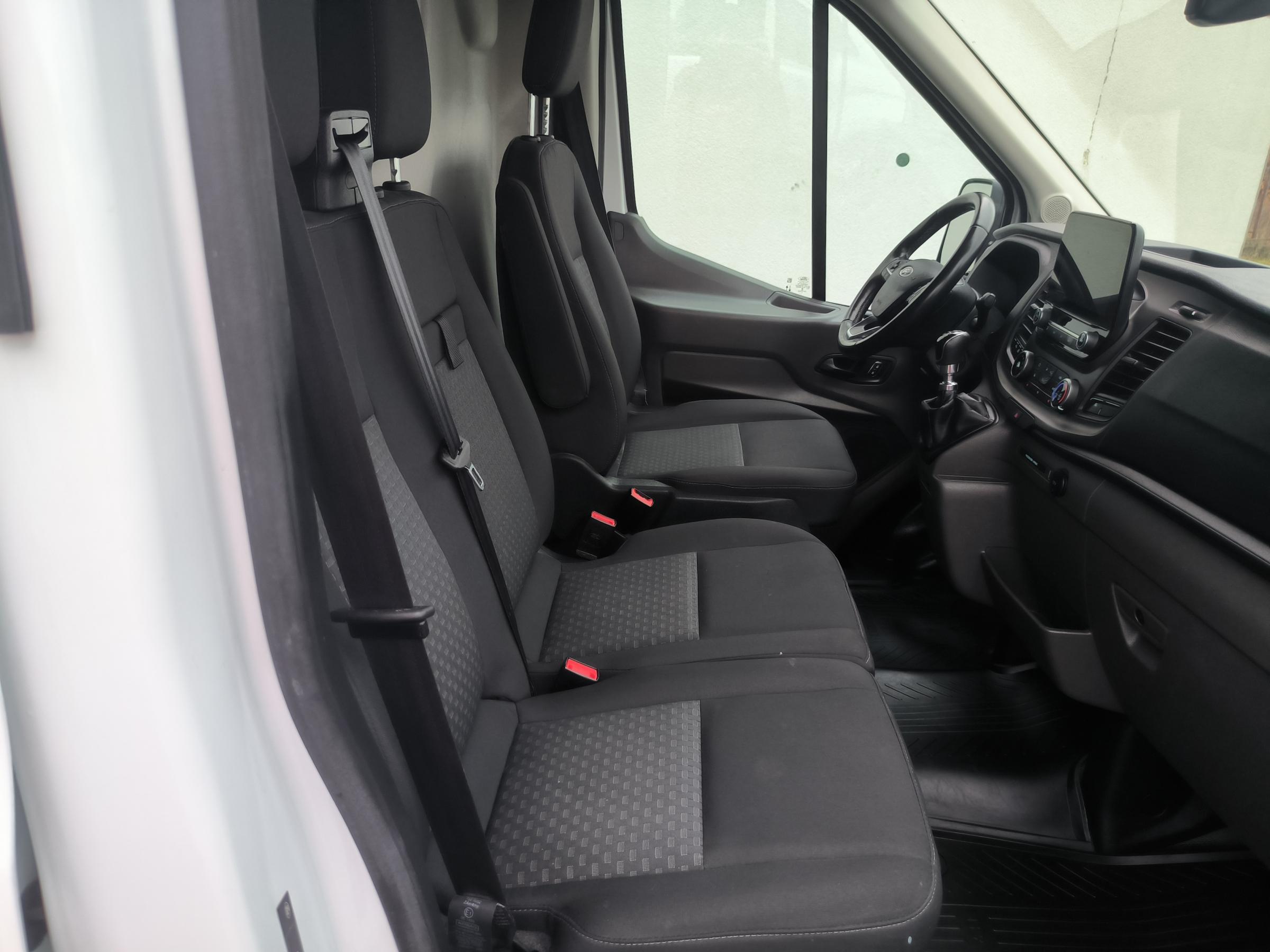 Ford Transit, 2021 - pohled č. 26