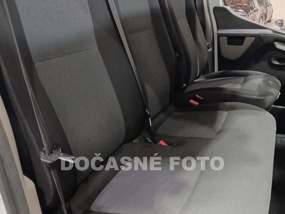 Nissan NV400 2.3dCi  L1H1