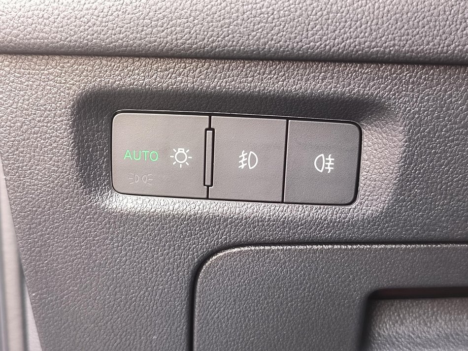 Škoda Octavia IV 1.5TSi 