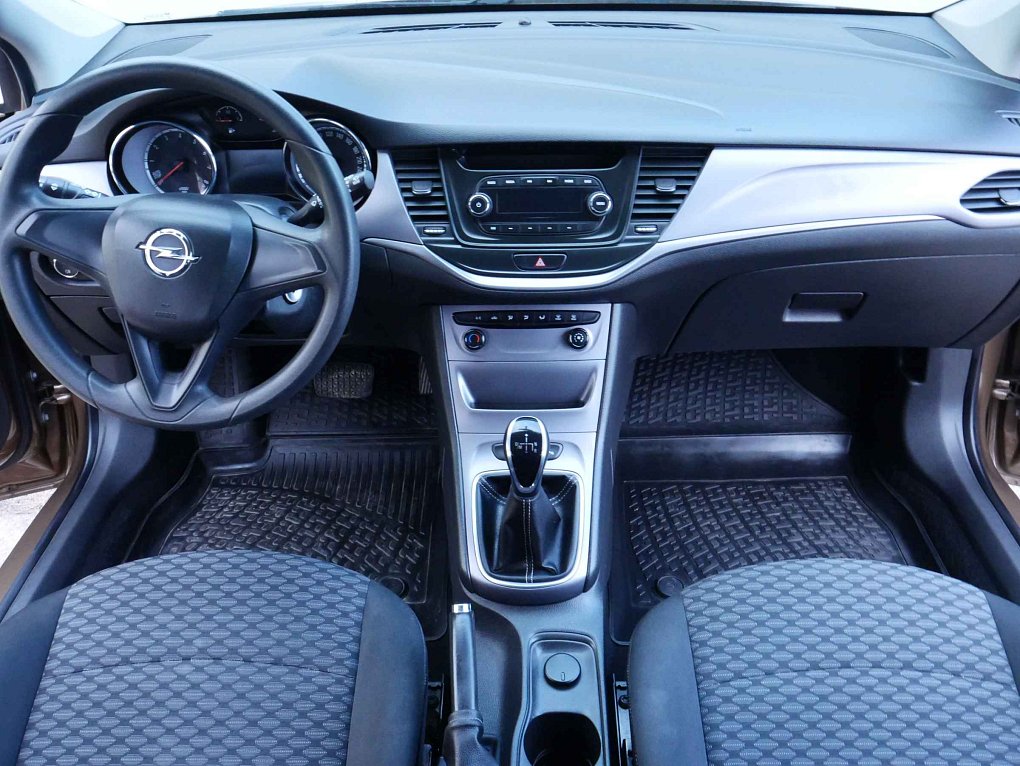 Opel Astra 1.0 Turbo 