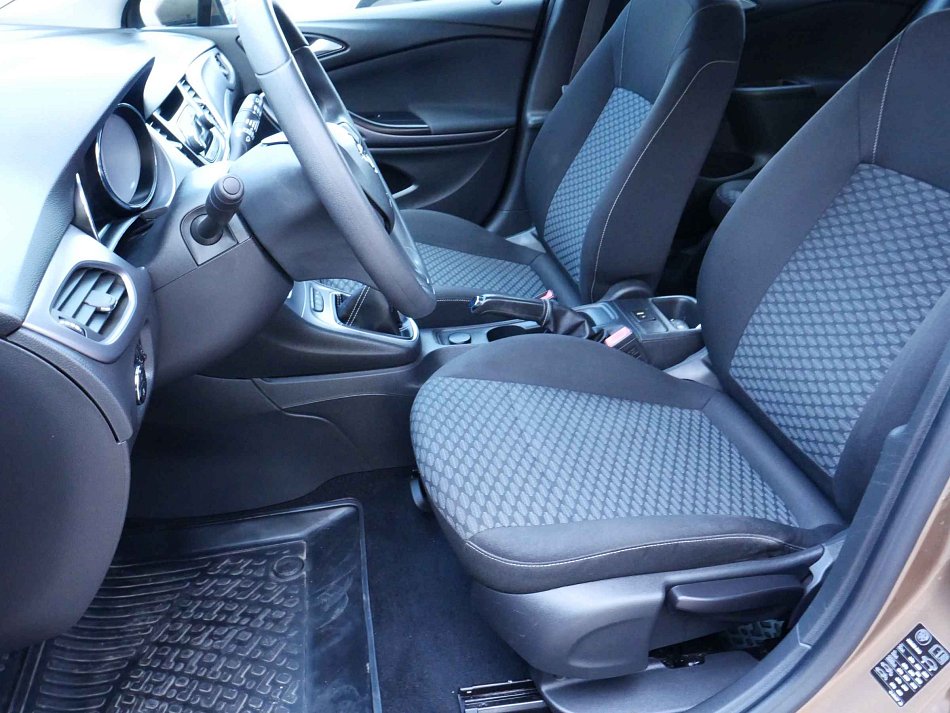 Opel Astra 1.0 Turbo 