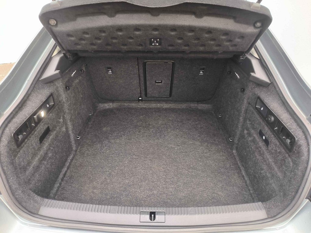Škoda Superb III 2.0 TDi Style