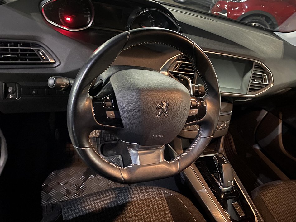 Peugeot 308 1.2 PT Active