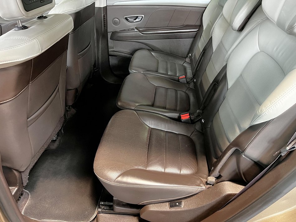 Renault Espace 1.6 dCi Initiale Paris