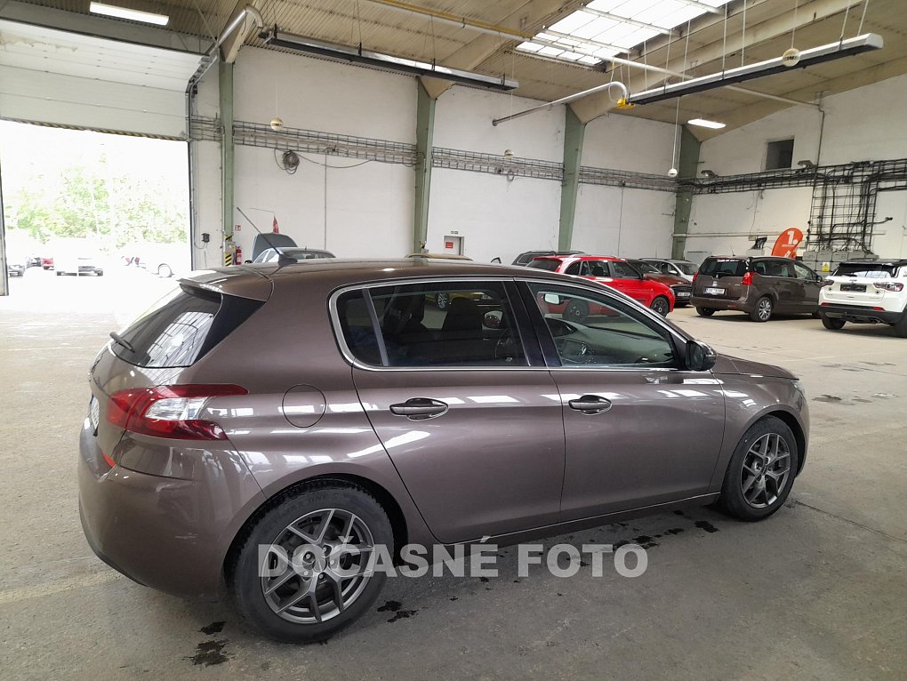 Peugeot 308 1.6 HDi 