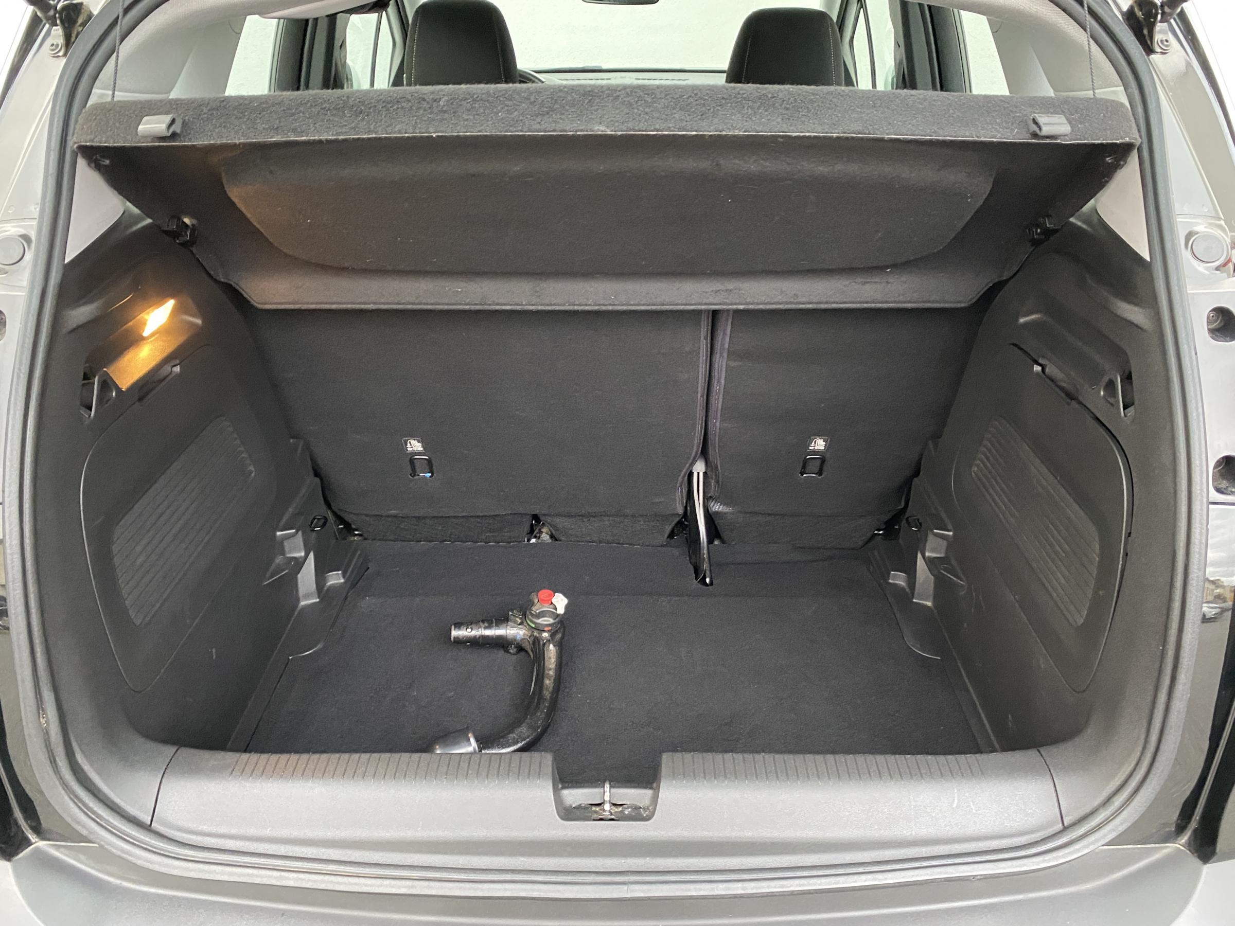 Vauxhall Crossland X, 2019 - pohled č. 7