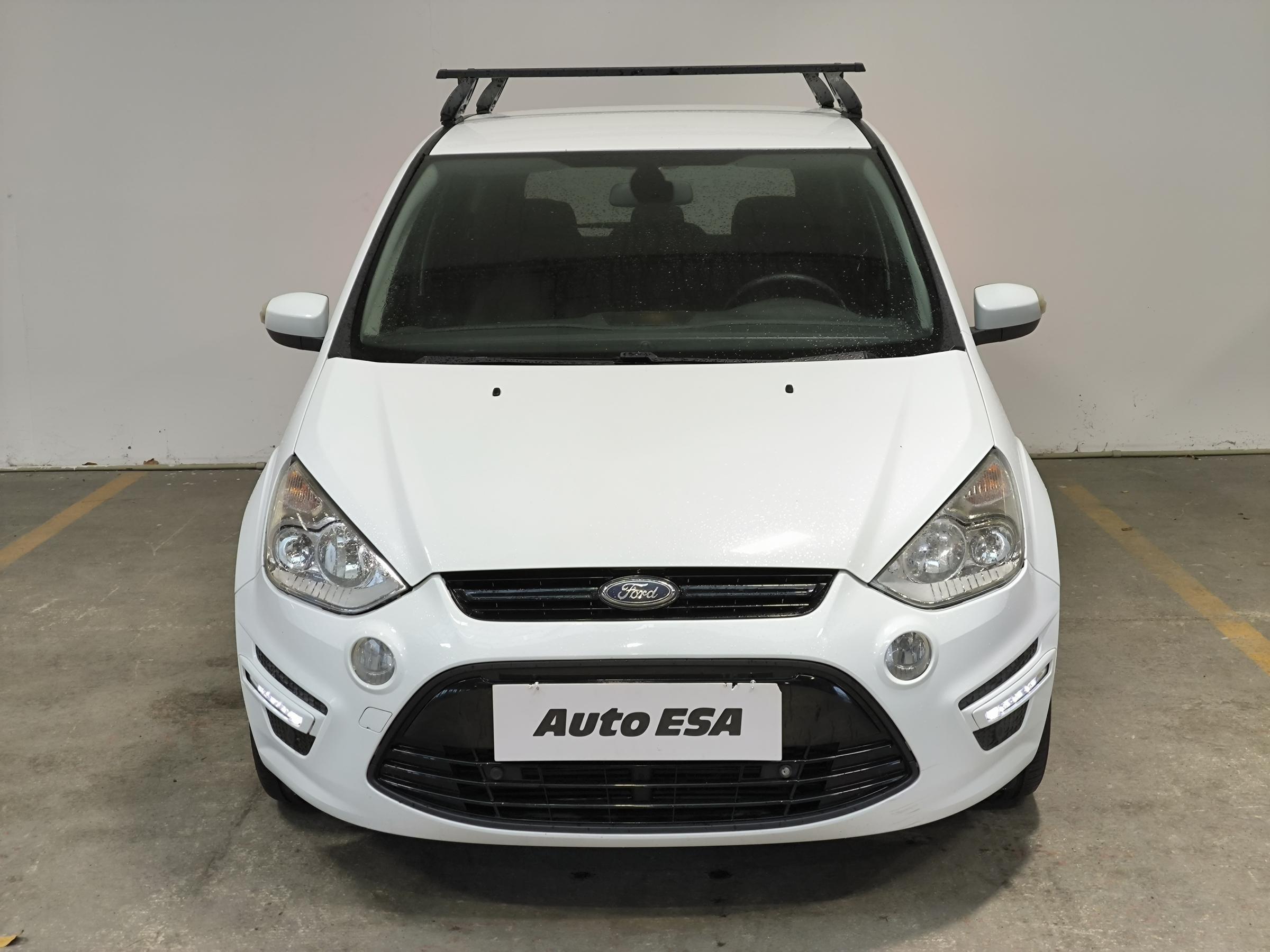 Ford S-MAX, 2014 - pohled č. 2