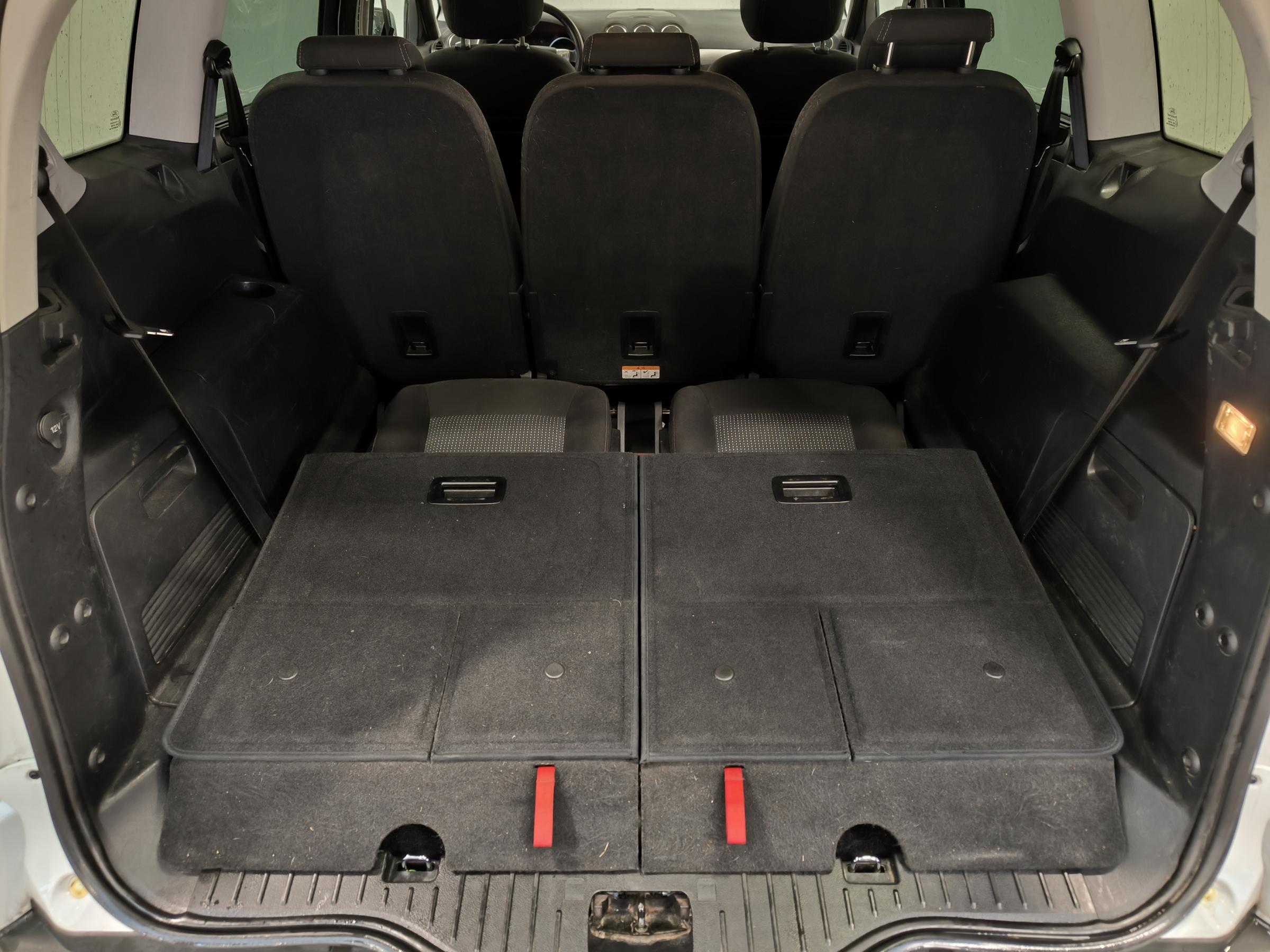 Ford S-MAX, 2014 - pohled č. 7