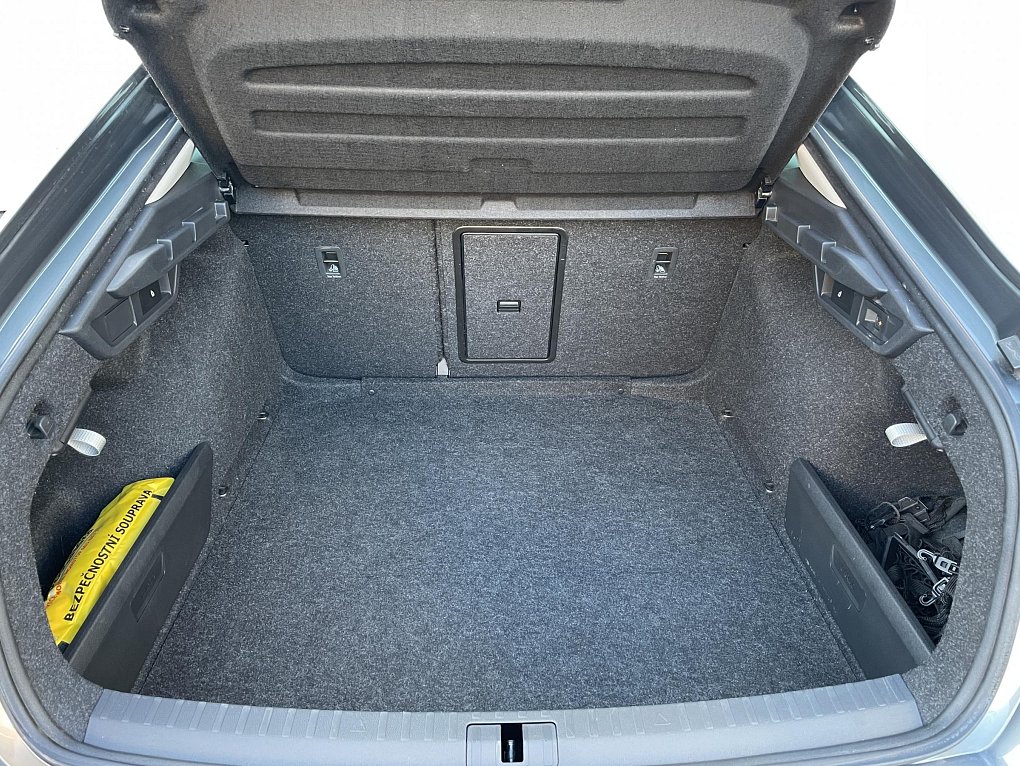 Škoda Octavia IV 1.5 TSi Style