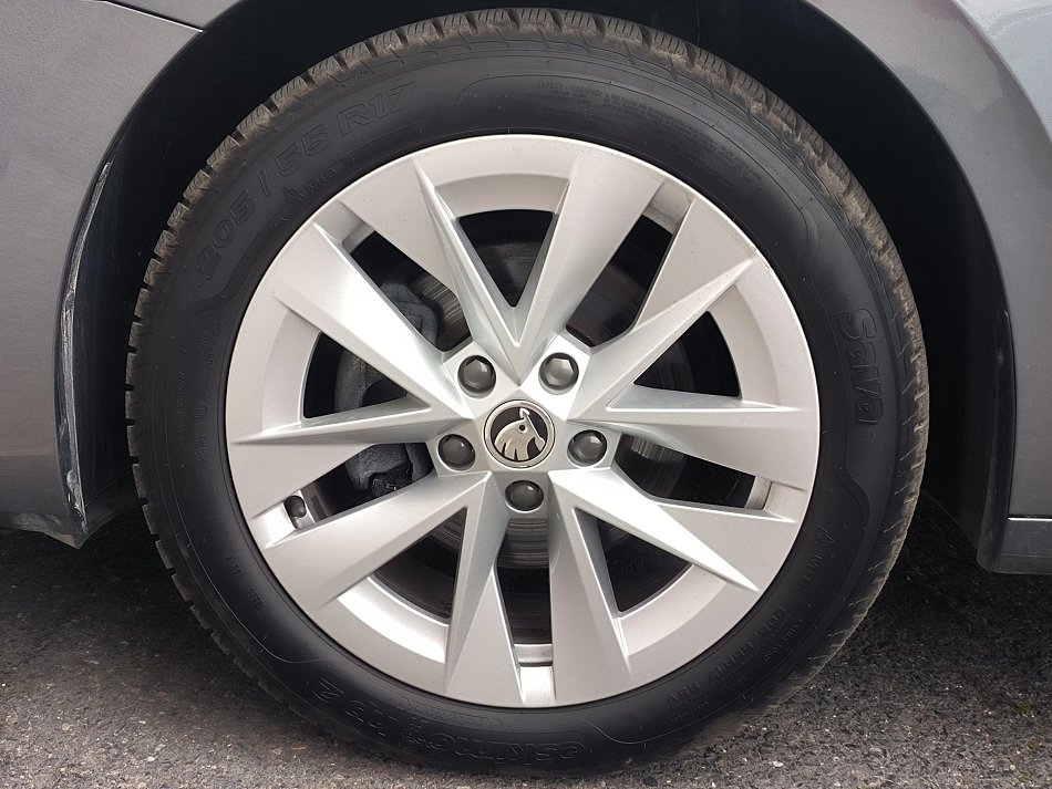 Škoda Octavia IV 1.5 TSi Style