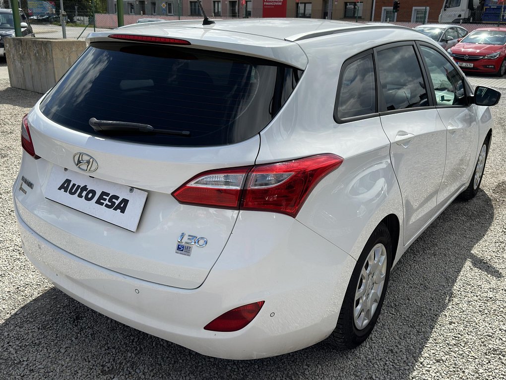 Hyundai I30 1.6i 