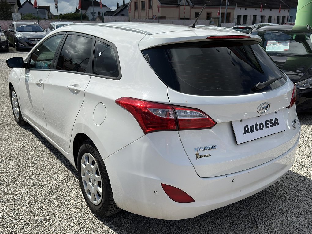 Hyundai I30 1.6i 