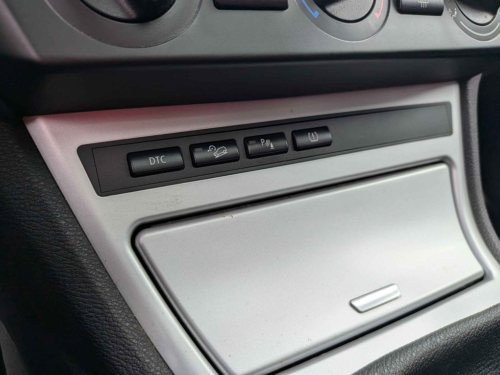 BMW X3 2.0 i  xD