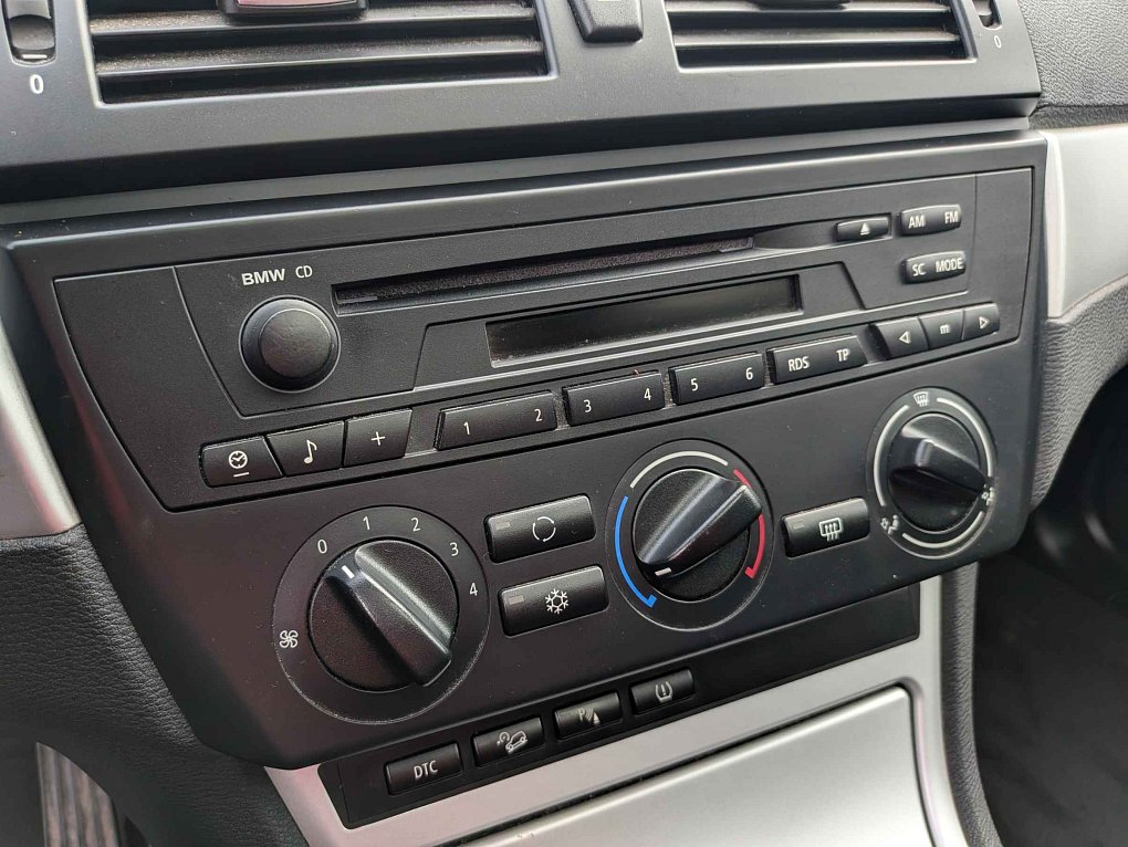 BMW X3 2.0 i  xD