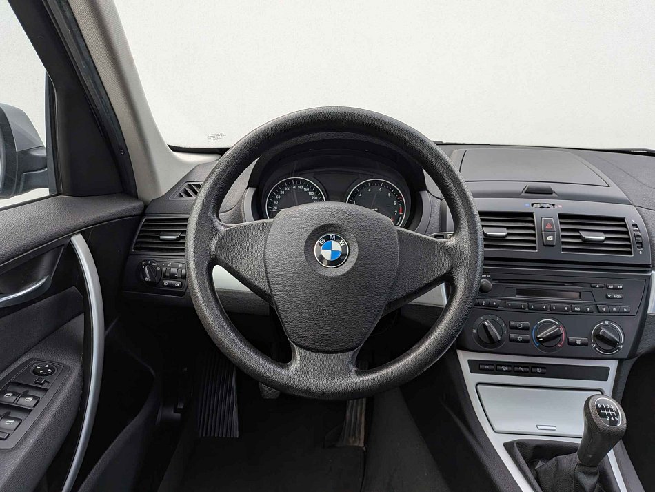 BMW X3 2.0 i  xD