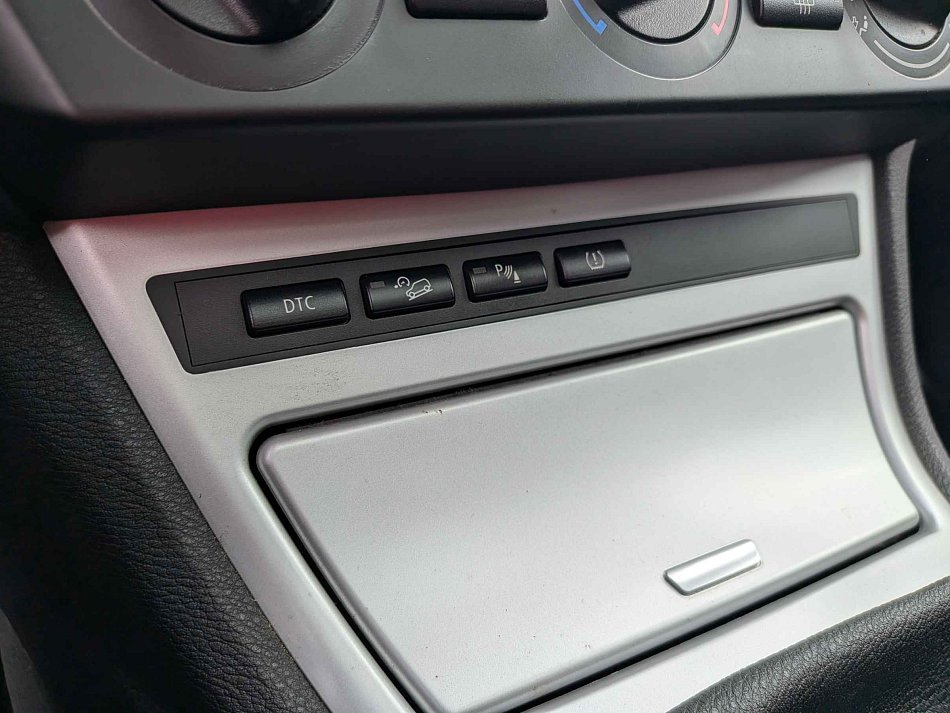 BMW X3 2.0 i  xD