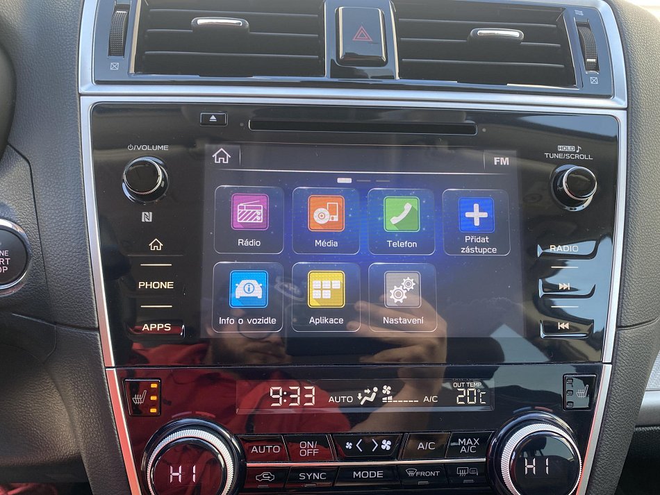 Subaru Outback 2.5 i  4x4