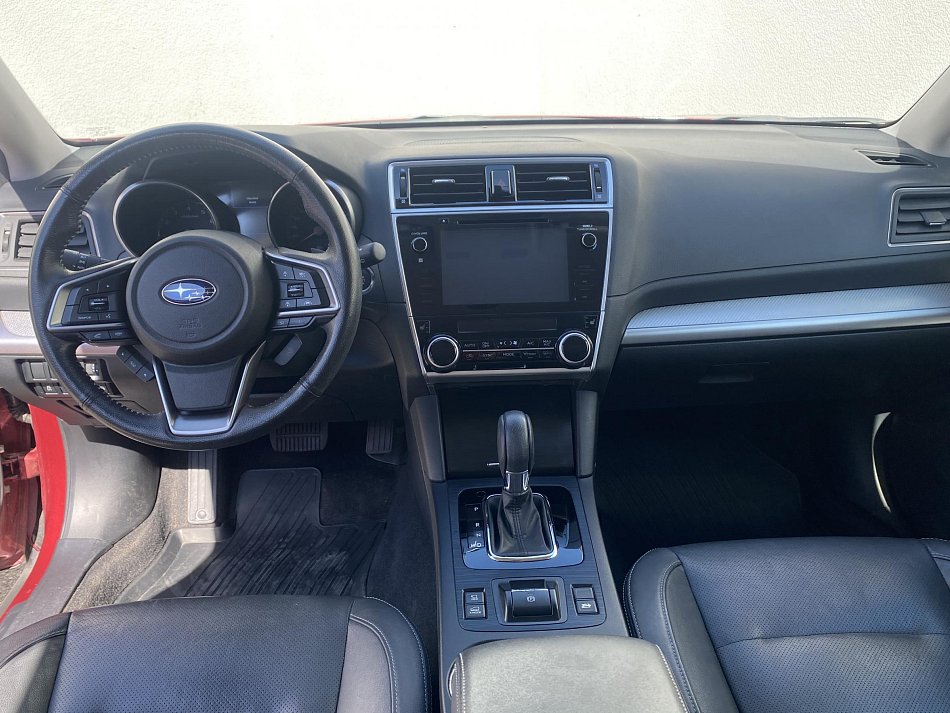 Subaru Outback 2.5 i  4x4