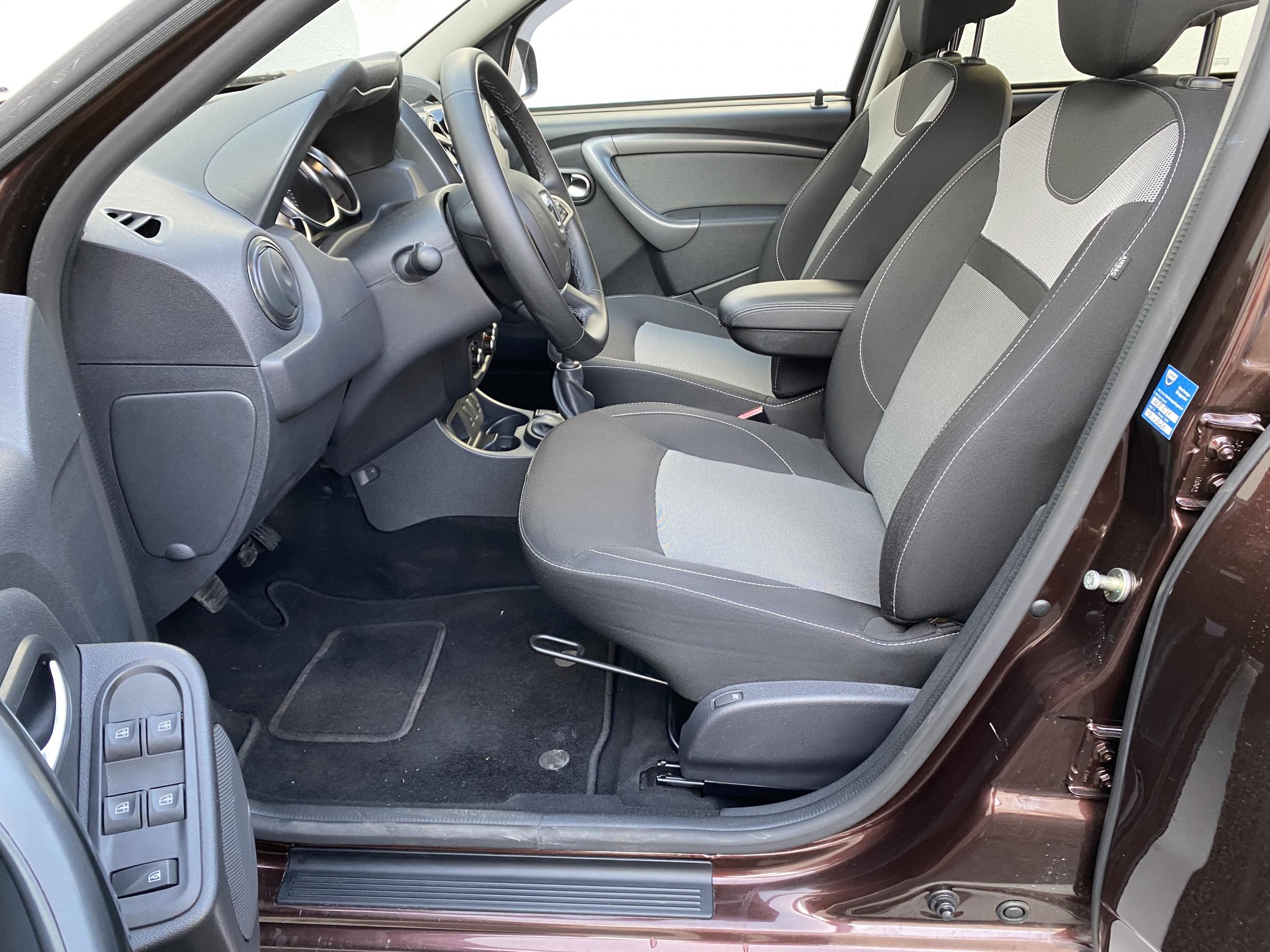 Dacia Duster, 2017 - pohled č. 9