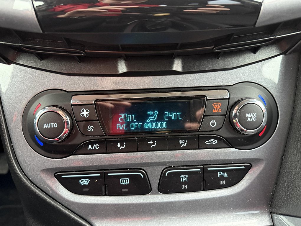 Ford Focus 1.6 Ti-VCT 