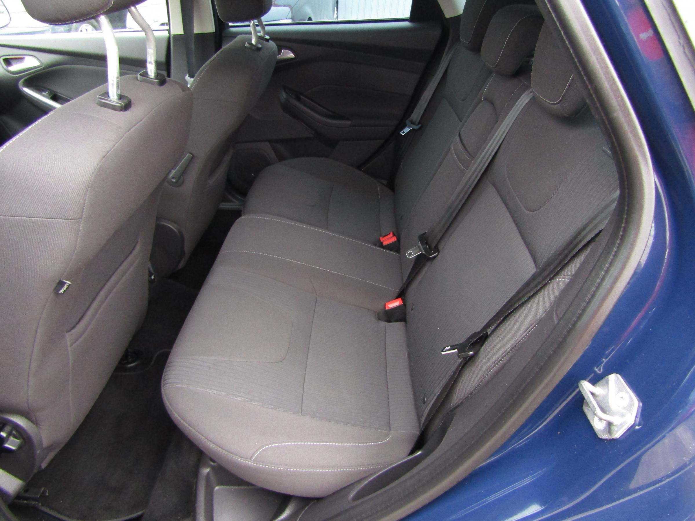 Ford Focus, 2011 - pohled č. 10