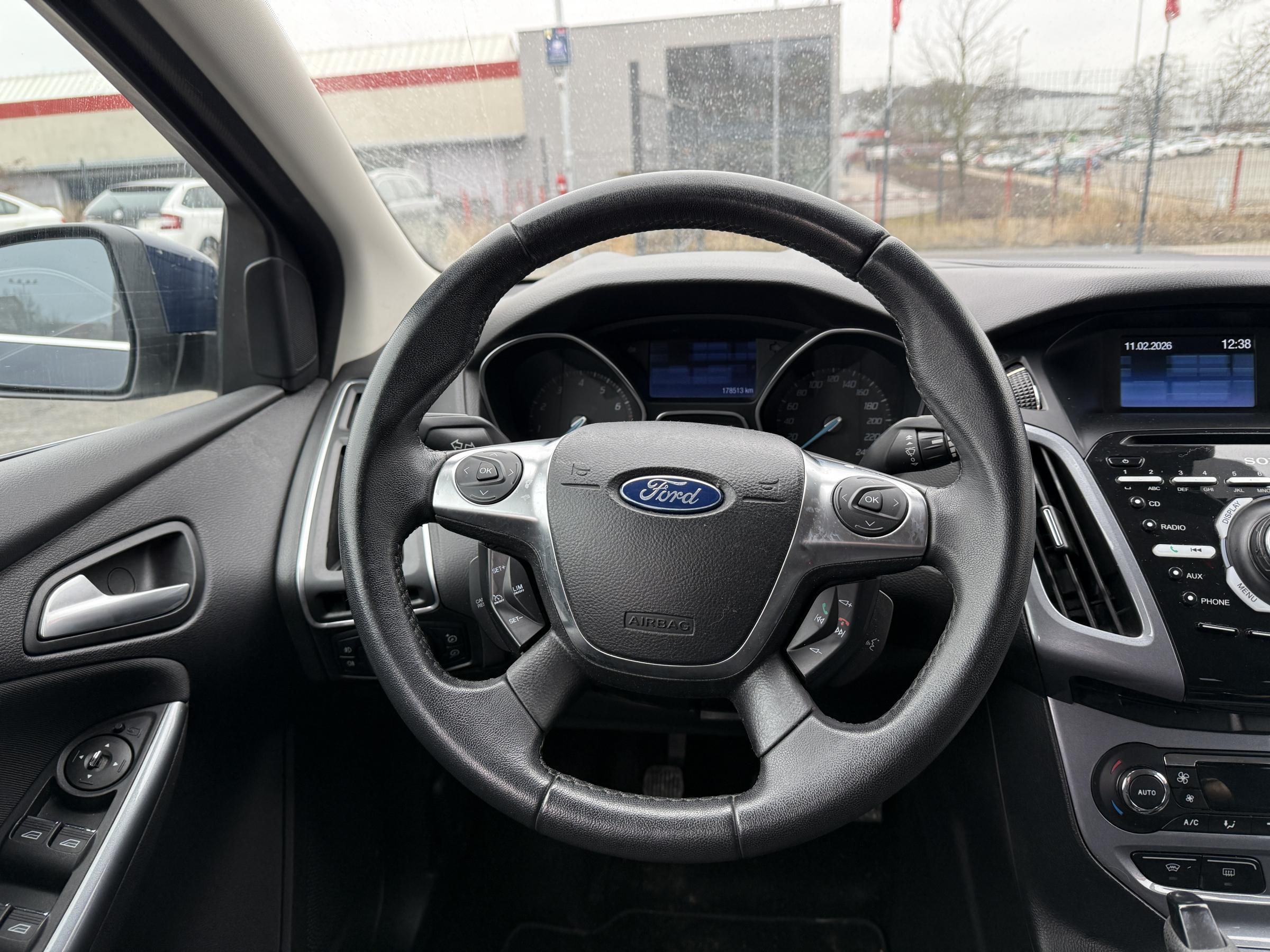 Ford Focus, 2011 - pohled č. 12