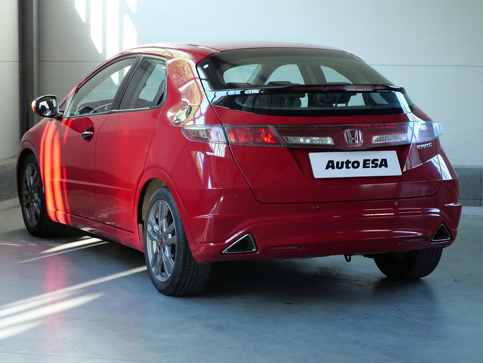 Honda Civic 1.8 i-VTEC 