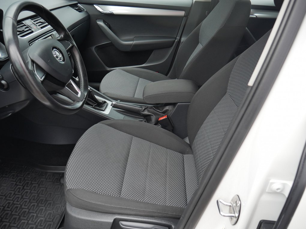 Škoda Octavia III 1.4 G-TEC Ambition